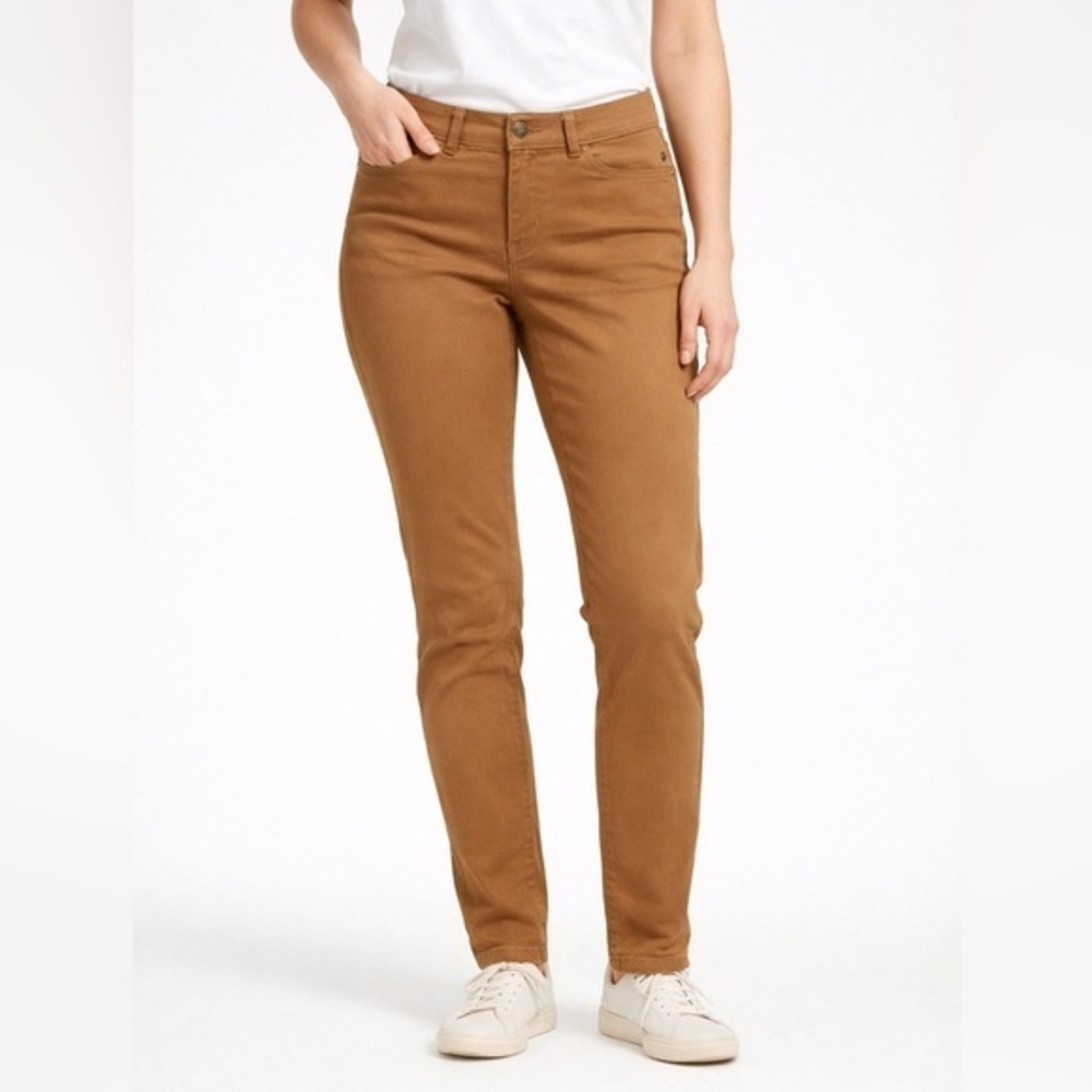 Size 13 Mid Rise Skinny khaki straight leg pant stretch NWOT